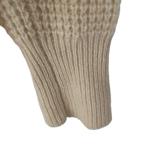 Everlane The Cashmere Waffle Square Turtleneck Sweater Cream Ivory size XS - Picture 4 of 9